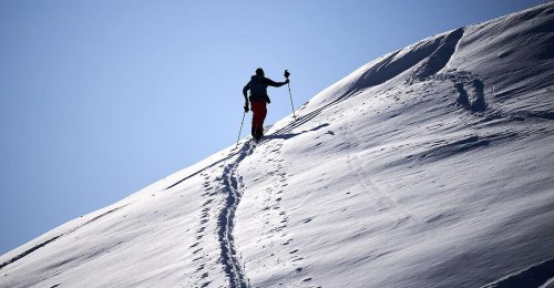 Video: Flugzeug verfehlte Skibergsteiger im Monte Rosa Massiv nur knapp