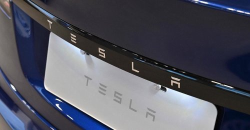 Klage gegen Tesla wegen angeblich manipulierter Kilometerzähler
