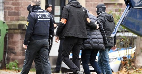 Reichsbürger-Razzia: Starkoch frei, aber weiter unter Verdacht