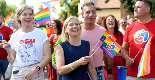 Nach Angriff in Oslo zieht große Pride-Parade durch Stockholm
