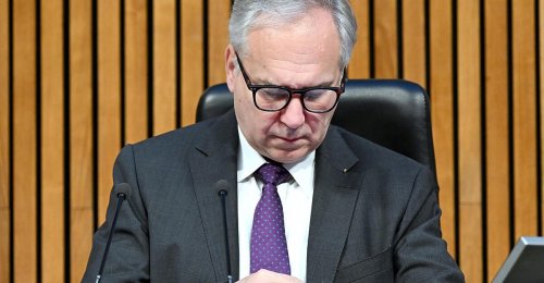 Nationalfonds - Rosenkranz lässt Rückzug offen