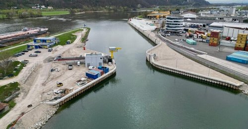 Porr baut im Linzer Hafen und für Google in Kronstorf