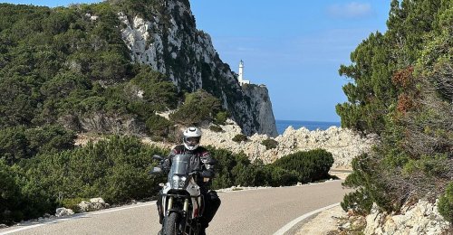 Rund um den Peleponnes: Eine Motorradroute der Genüsse