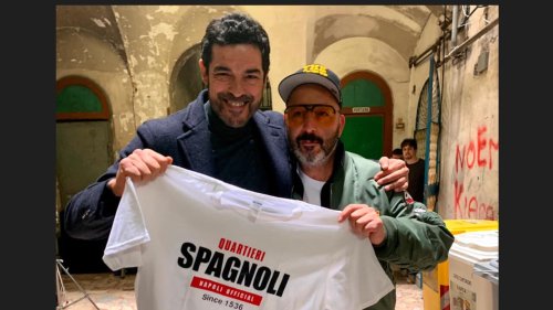 La denuncia di Visone: "Hanno rubato il marchio Quartieri Spagnoli. Vendono online le magliette"