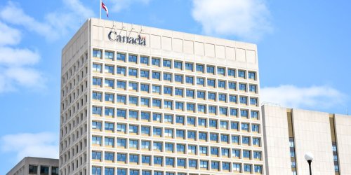 Government of Canada jobs for nurses are available and you can earn up to $113,000