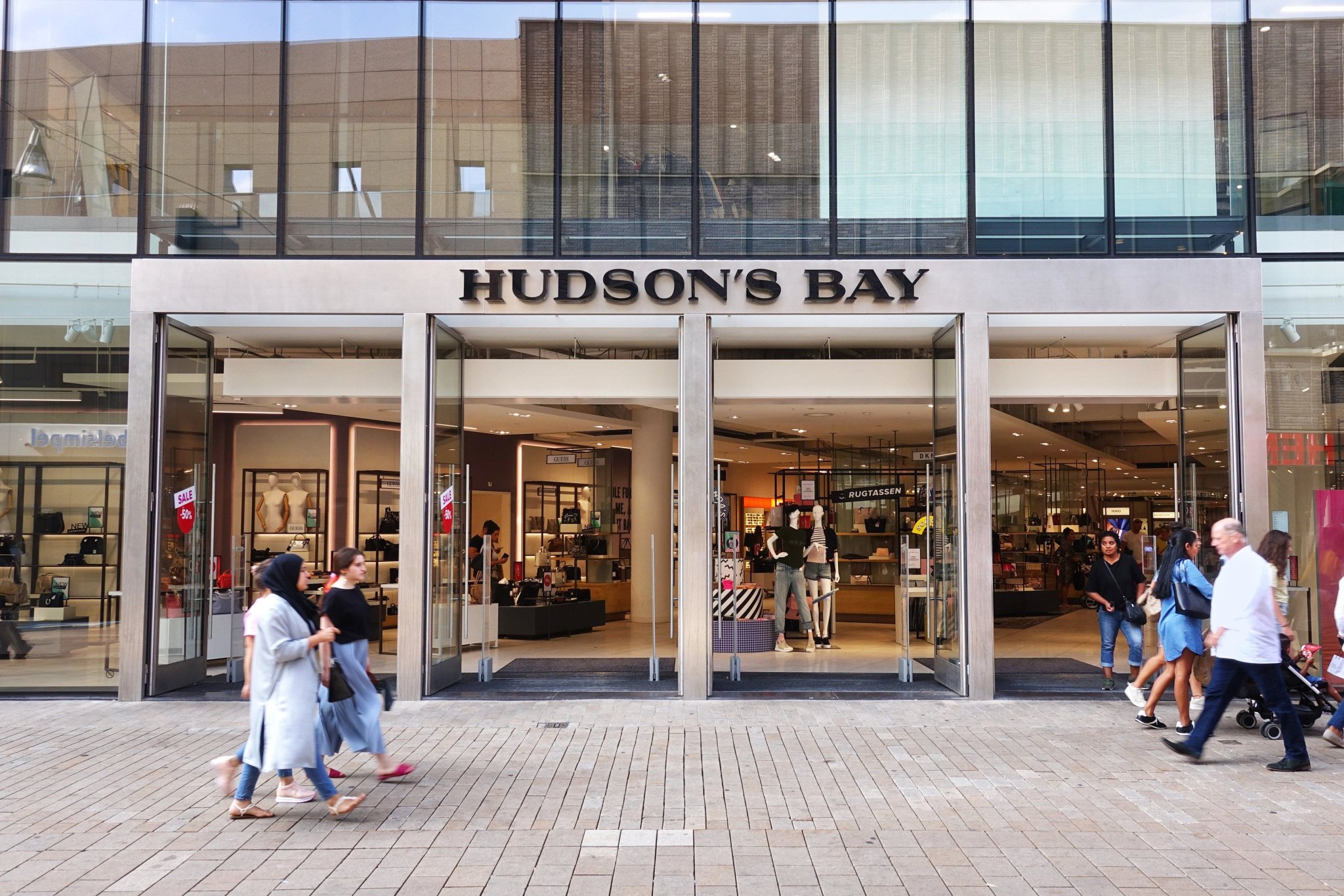 Bay Days Are Back At Hudson's Bay With The Lowest Prices Of The Season & Up To 70% Off