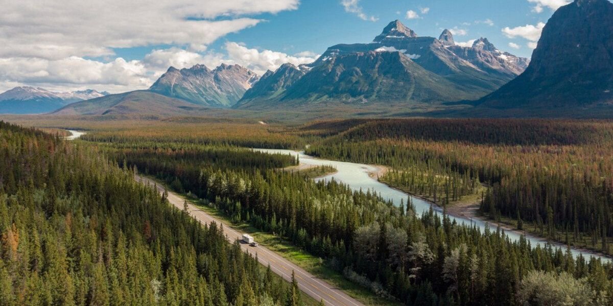 Parks Canada Is Hiring For So Many Jobs In Alberta & You Could Earn Up To $119K