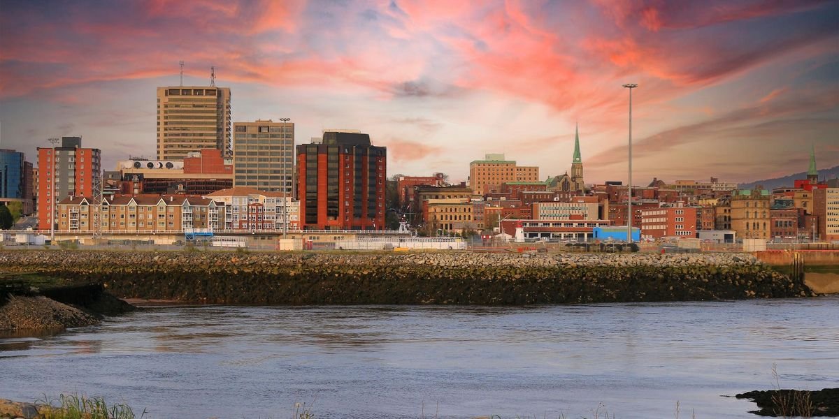 Saint John Is The Latest City To Test A 4-Day Workweek & It's Happening All Over Canada