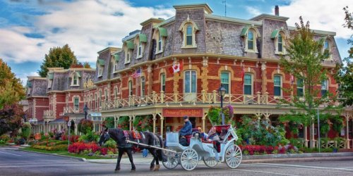 7 beautiful small towns in Ontario that come alive in the spring