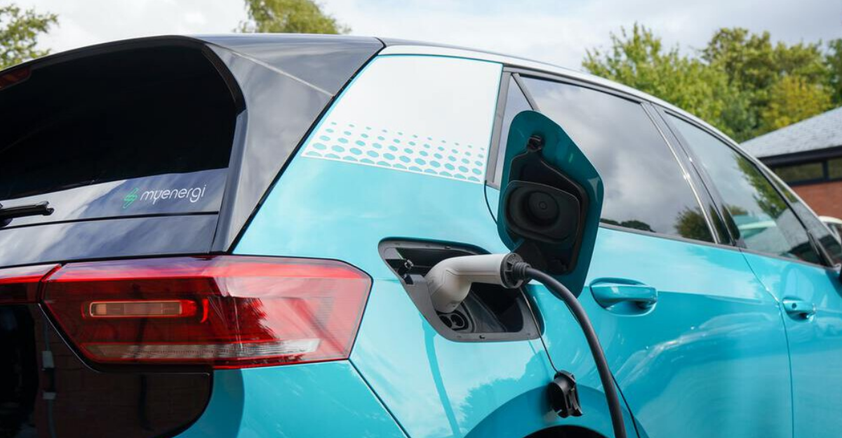 Les Québécois peuvent réclamer jusqu'à 7 000 $ pour acheter une voiture électrique