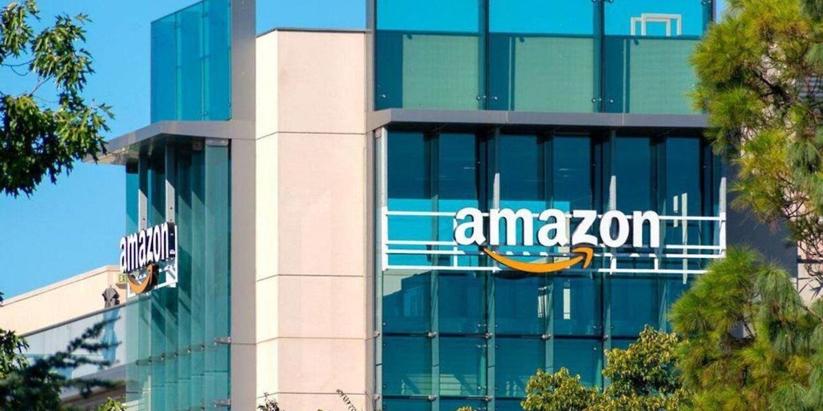 Amazon Canada Has 1,800 New Office Jobs Up For Grabs In 2021 They’re All Over The Place