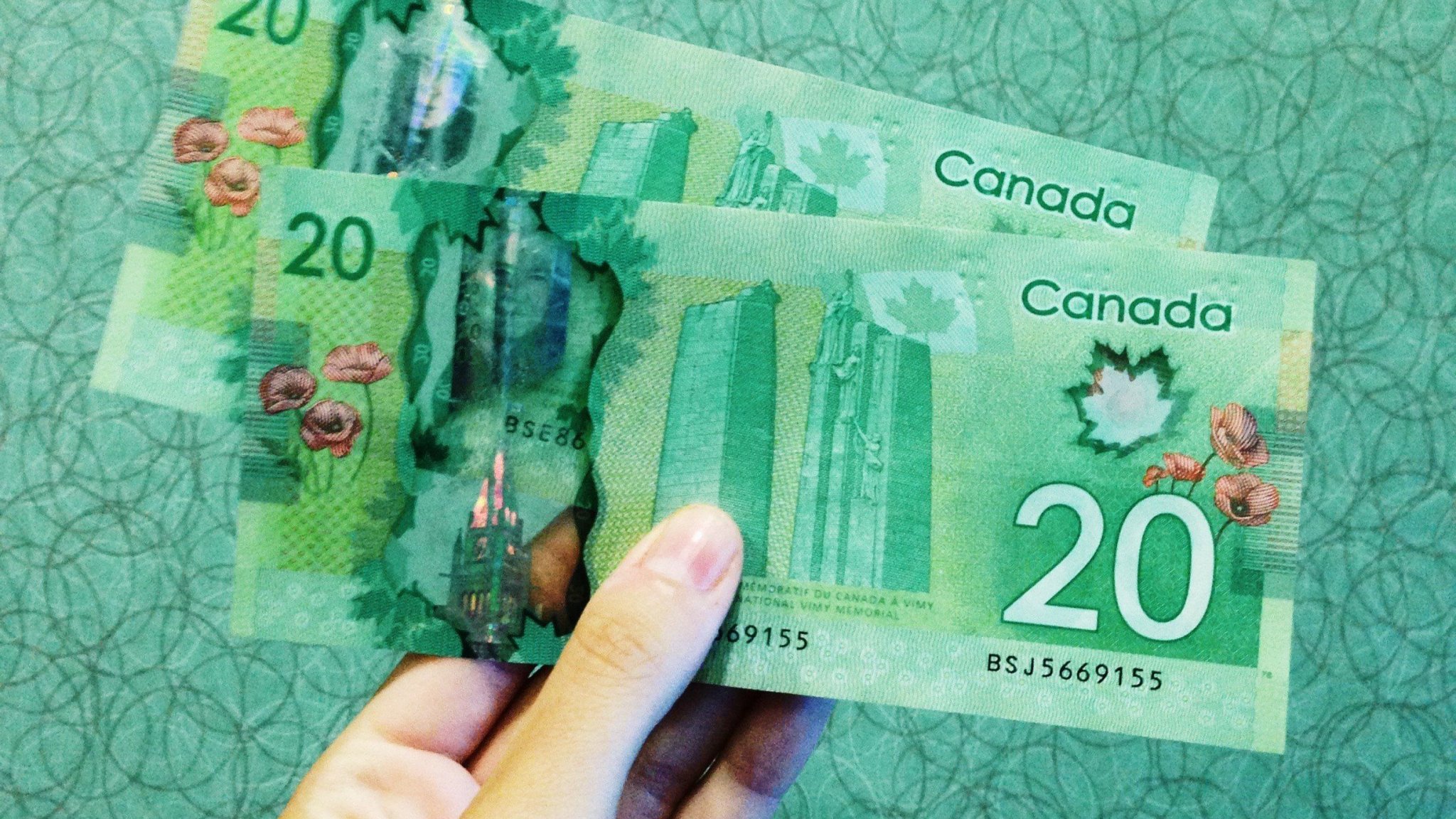 BC's Minimum Wage Is Now One Of The Highest & Here's How It Compares To Salaries Across Canada