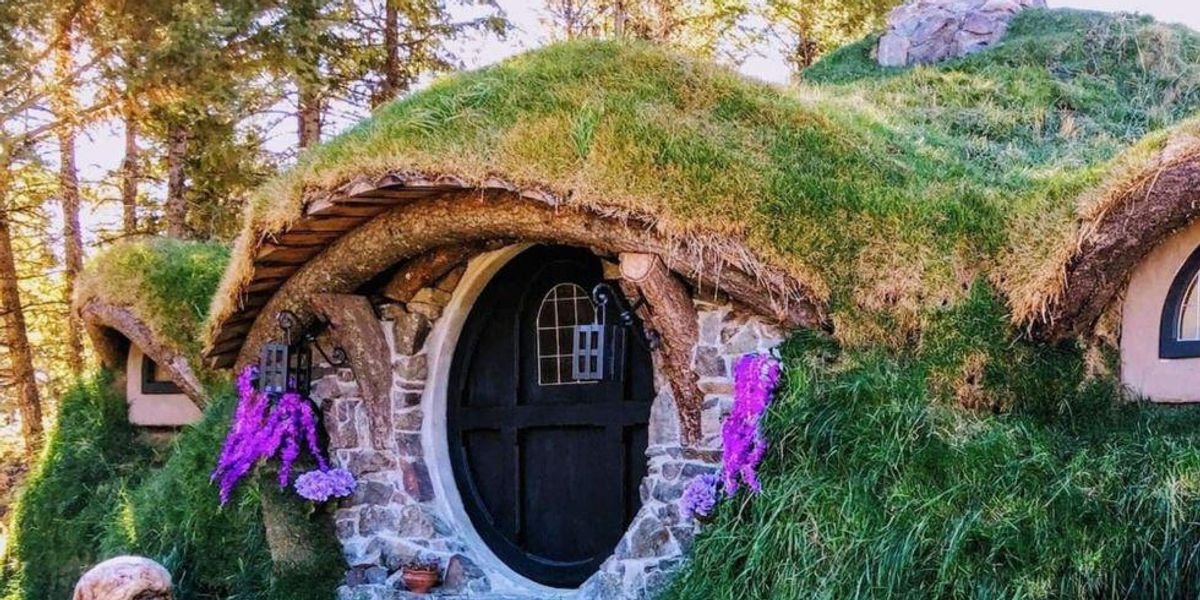 BC Airbnb Says It's Changing The Name Of Its 'Hobbit' Hideaway After Warner Bros. Threats