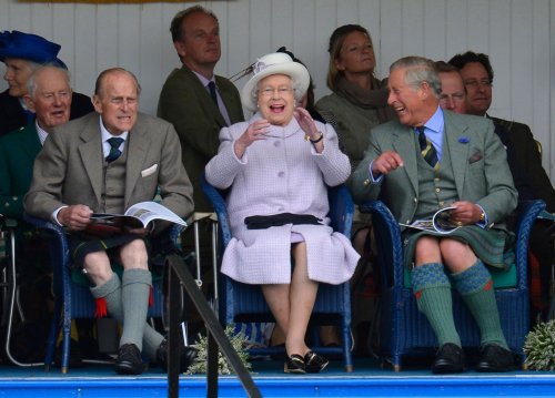 A Rainha Isabel II e o Reinado que Quebrou Todos os Recordes em 14 Fotografias