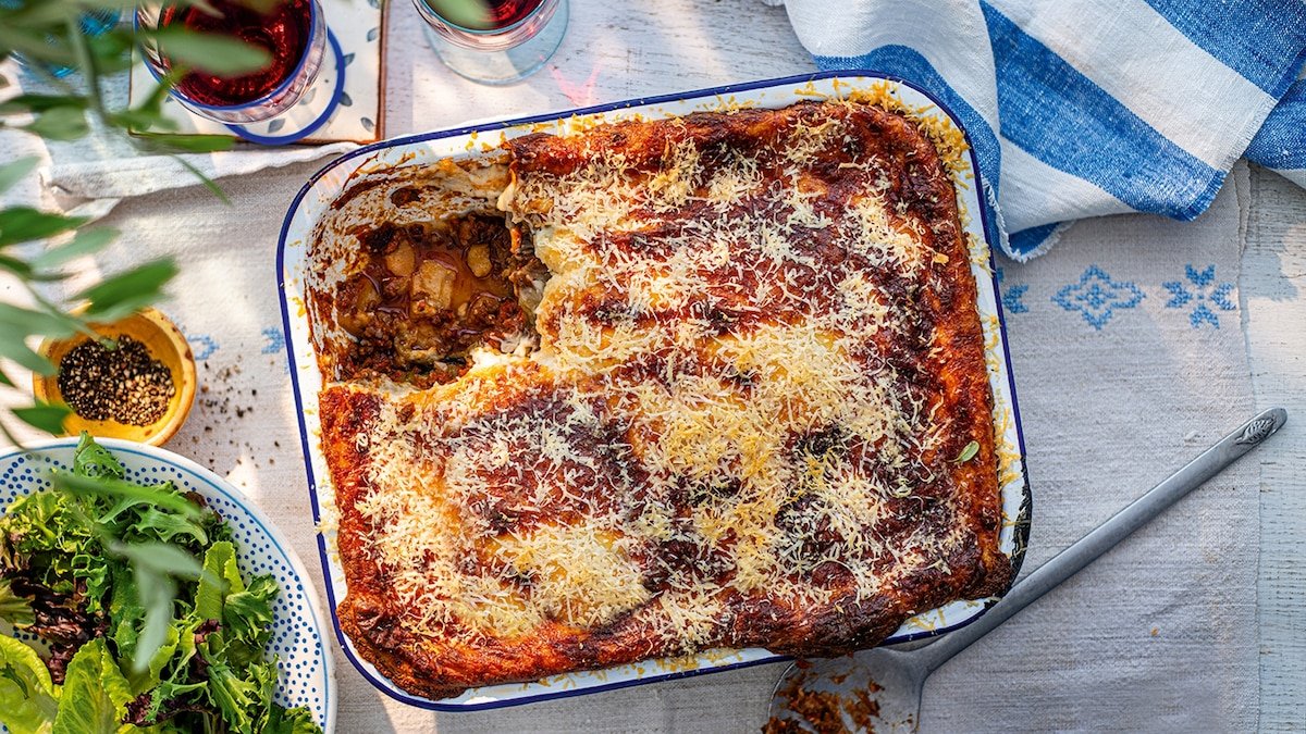 Why Greek Food Should Be Your New Favorite - cover