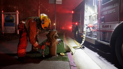 Here's what really caused L.A. fire hydrants to run out of water