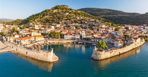 Once puertos de Grecia entre el mito y la leyenda