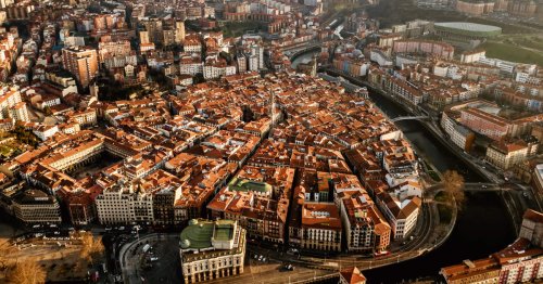 Por qué en el Casco Viejo de Bilbao hay un club de gordos (y otras muchas curiosidades)