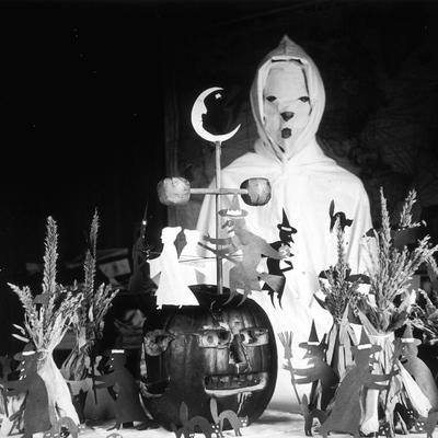 Vintage-Horror: Halloweenkostüme vor 100 Jahren
