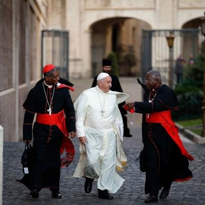Exklusive Bilder: Intime Einblicke in das Leben von Papst Franziskus