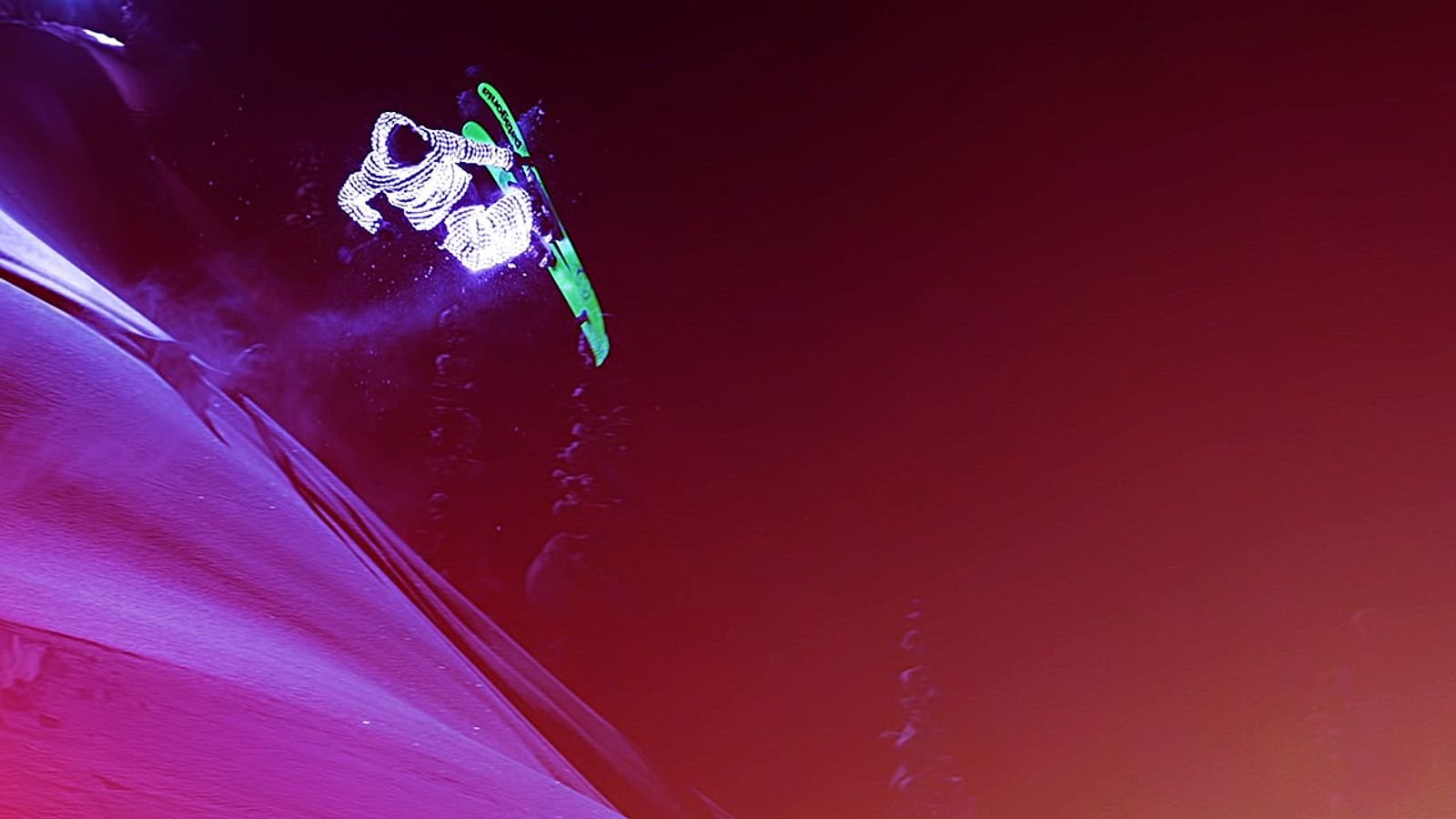 Eisiges Spektakel: Skifahrer, die wie Sternschnuppen leuchten
