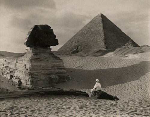 Gizeh, Paris, Las Vegas: Vintage Bilder von Pyramiden auf der ganzen Welt