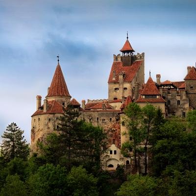 Château de Bran : le château de Dracula, entre mythes et réalité