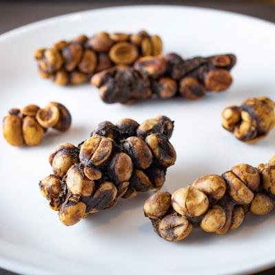Voici ce qui se cache derrière l’industrie du café de luxe "naturellement raffiné"