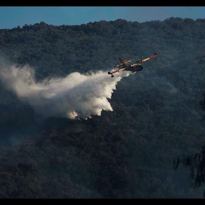 Le CL-415, l'arme ultime contre les feux de forêt