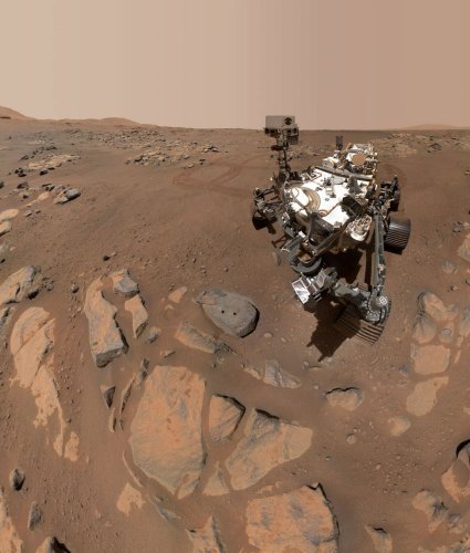 Encontrada misteriosa camada roxa sobre rochas de Marte