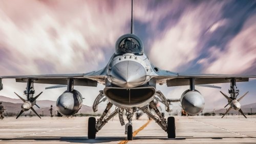 AI Top Gun?: Autonomous F-16 Just Took Part in a Dogfight With Manned Fighter