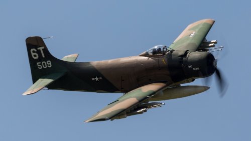 When the A-1 Skyraider Shot Down Two MiG-17 Jets Over Vietnam