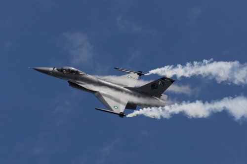 It's a 5th-Generation Fighter World, But the 4th-Generation Isn't Going Anywhere