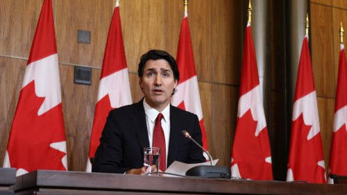 Trudeau warns of ‘especially severe wildfire season’ as petition calls for fossil fuel phaseout