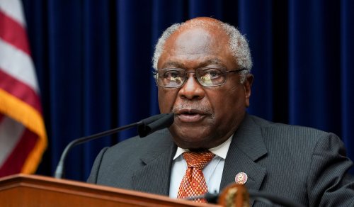 Clyburn: Sinema, Manchin Should Quit Their ‘Foolishness’ in Opposing Filibuster Suspension | National Review