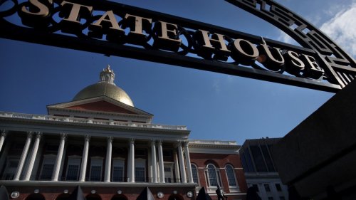 Abortion Access Expanded in Mass. as Legislature Overrides Baker's Veto