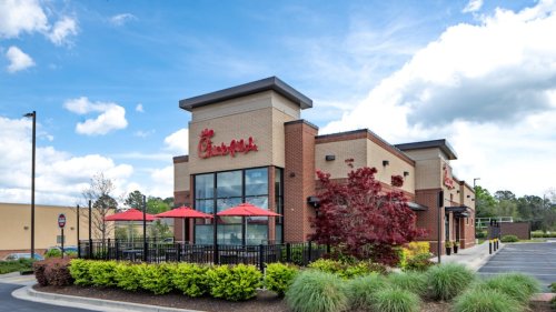 Chick-fil-A to open 15 new restaurants in Chicago, suburbs by 2027