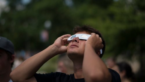The 1 place experts say you should buy your solar eclipse glasses from