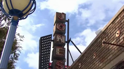Popular WeHo restaurant ‘Jones' reopens after car crash closed it down
