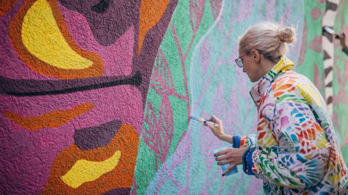 Watch Murals Rise at the Eureka Street Art Festival