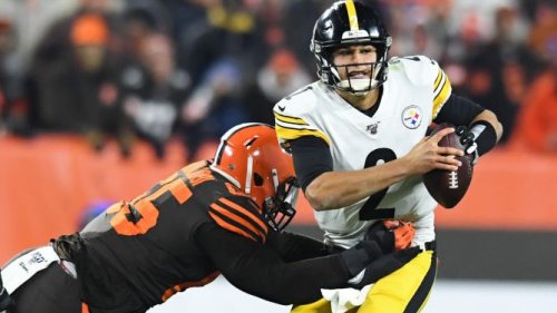 Mason Rudolph among Steelers who reached out to Larry Ogunjobi