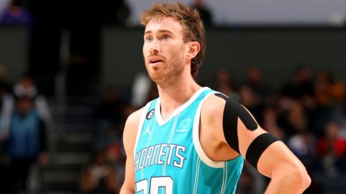 Another Hornets injury: Hayward out indefinitely with fractured shoulder