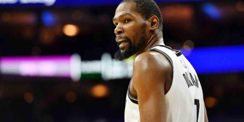 Kevin Durant breaks silence for first time since requesting trade