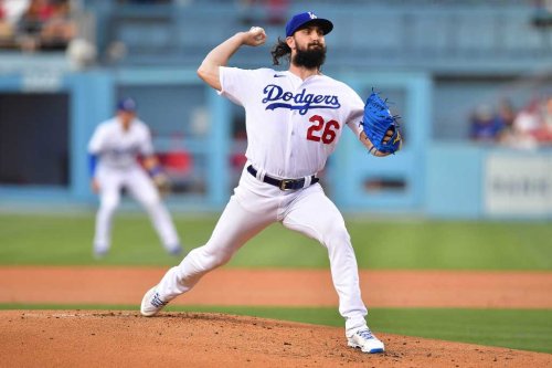 Gonsolin sharp as Dodgers outlast Padres 5-1