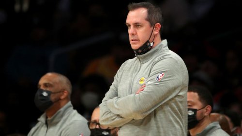 Frank Vogel benches Westbrook for final four minutes of Lakers ugly loss