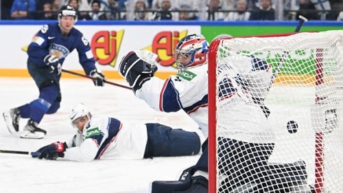 U.S. men’s hockey team loses 11th consecutive world championship semifinal