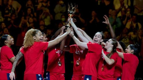 U.S. women’s basketball team, statistically greatest ever, rolls to FIBA World Cup title