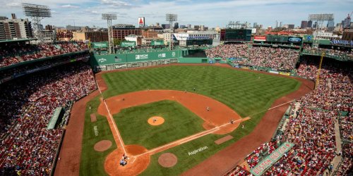 MLB ballparks ranked by age, size and prices