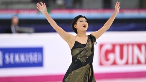 Kaori Sakamoto leads figure skating worlds; U.S. in medal mix in women’s, pairs’ events