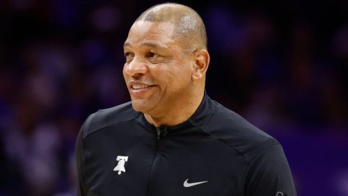 Report: Lakers still holding out hope Doc Rivers becomes available as coach